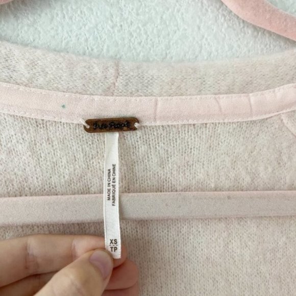 Free people like new lace up light pink sweater - Picture 7 of 12